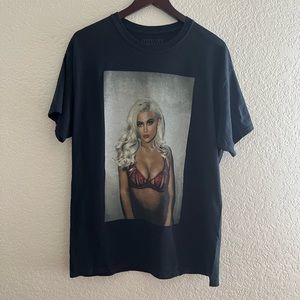 Kylie Jenner graphic t shirt